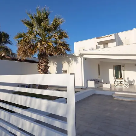 'weisse Al Mare By Interhome * Tre Fontane